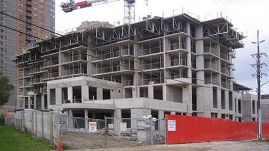 toronto-construction-safety-fence